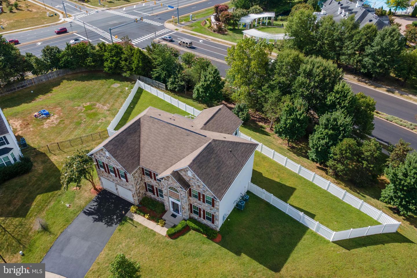 16249 CHASE EAGLE LN, WOODBRIDGE, Virginia 22191, 7 Bedrooms Bedrooms, ,5 BathroomsBathrooms,Residential,For sale,16249 CHASE EAGLE LN,VAPW2102686 MLS # VAPW2102686 16249 CHASE EAGLE LN, WOODBRIDGE, Virginia 22191, 7 Bedrooms Bedrooms, ,5 BathroomsBathrooms,Residential,For sale,16249 CHASE EAGLE LN,VAPW2102686 MLS # VAPW2102686