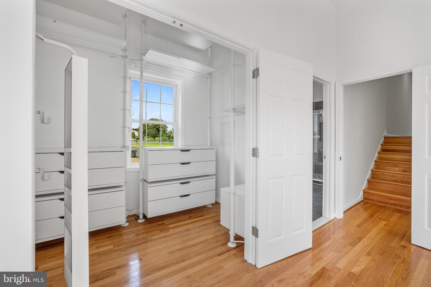 13320 SCIBILIA CT, FAIRFAX, Virginia 22033, 5 Bedrooms Bedrooms, ,3 BathroomsBathrooms,Residential,For sale,13320 SCIBILIA CT,VAFX2263466 MLS # VAFX2263466