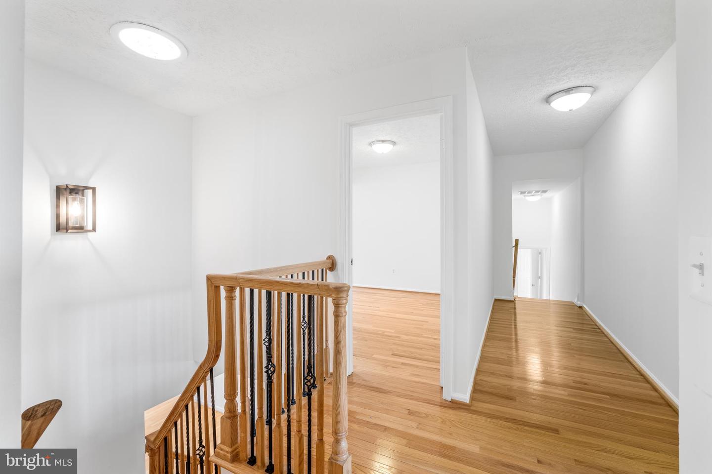 13320 SCIBILIA CT, FAIRFAX, Virginia 22033, 5 Bedrooms Bedrooms, ,3 BathroomsBathrooms,Residential,For sale,13320 SCIBILIA CT,VAFX2263466 MLS # VAFX2263466