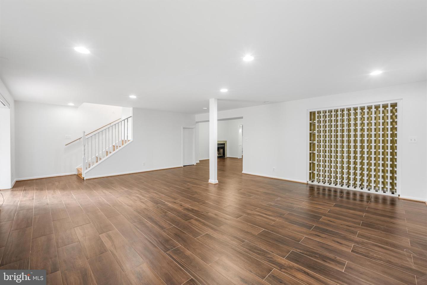 13320 SCIBILIA CT, FAIRFAX, Virginia 22033, 5 Bedrooms Bedrooms, ,3 BathroomsBathrooms,Residential,For sale,13320 SCIBILIA CT,VAFX2263466 MLS # VAFX2263466