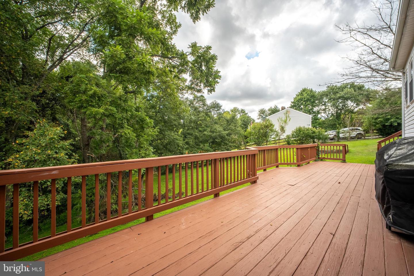 13320 SCIBILIA CT, FAIRFAX, Virginia 22033, 5 Bedrooms Bedrooms, ,3 BathroomsBathrooms,Residential,For sale,13320 SCIBILIA CT,VAFX2263466 MLS # VAFX2263466