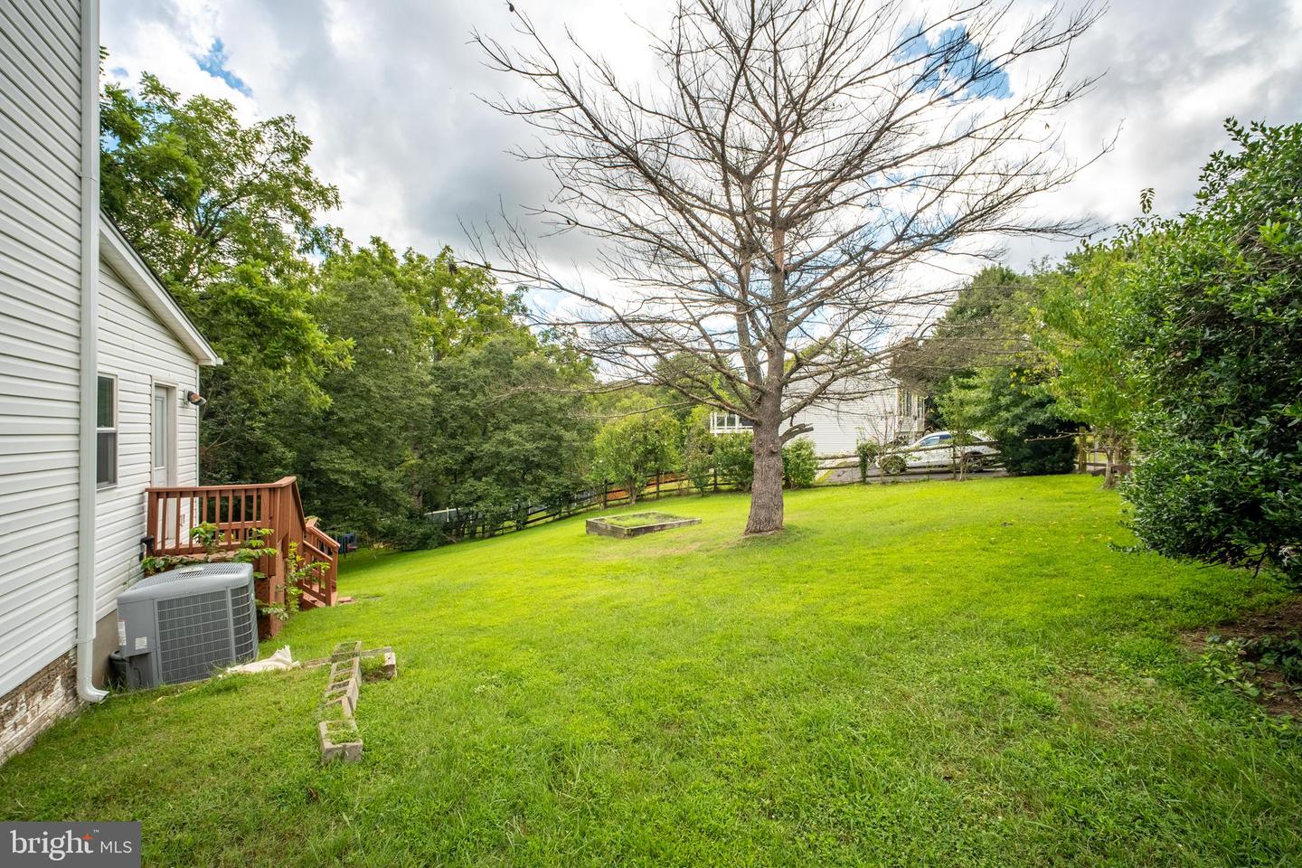 13320 SCIBILIA CT, FAIRFAX, Virginia 22033, 5 Bedrooms Bedrooms, ,3 BathroomsBathrooms,Residential,For sale,13320 SCIBILIA CT,VAFX2263466 MLS # VAFX2263466