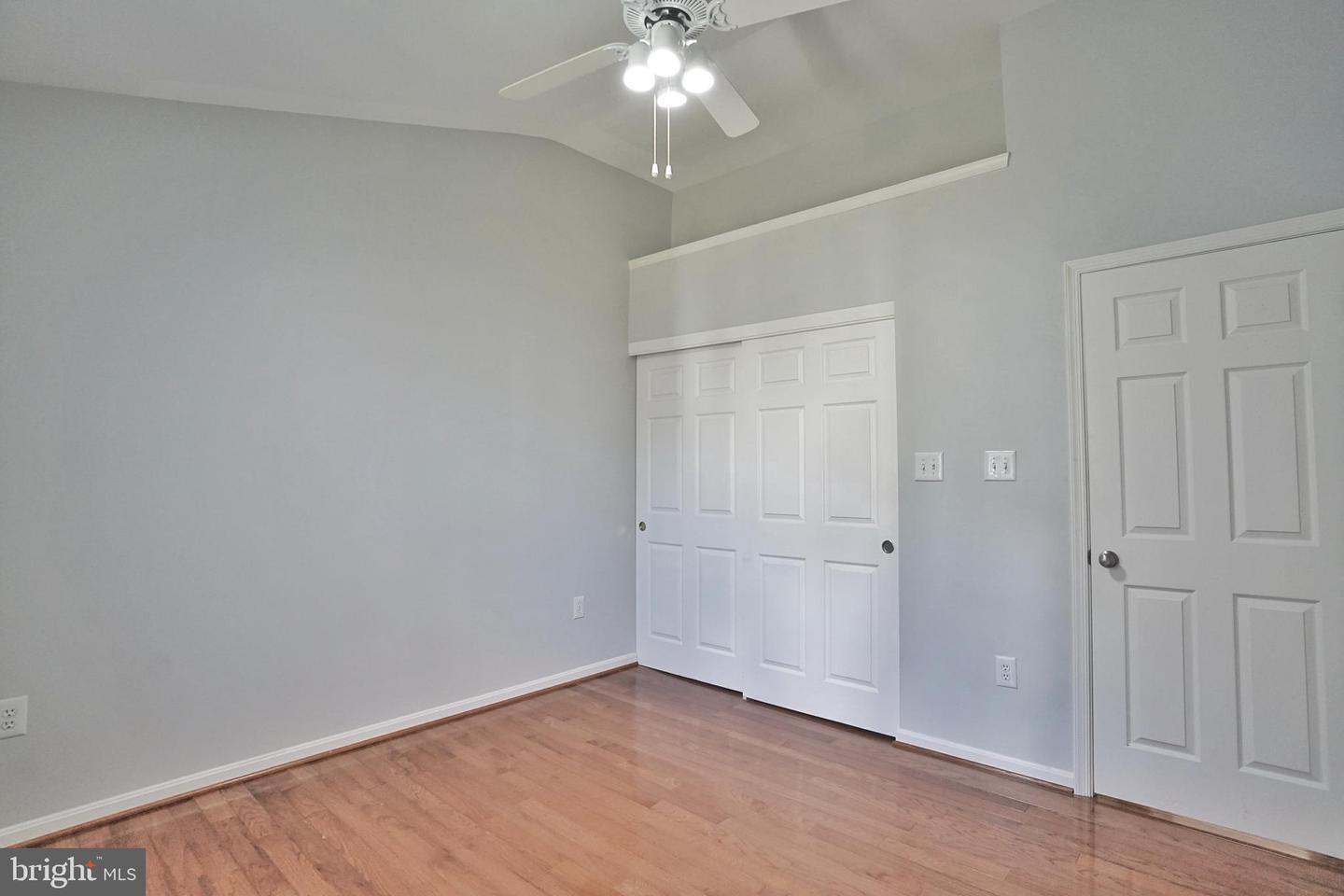 8024 READINGTON CT, SPRINGFIELD, Virginia 22152, 3 Bedrooms Bedrooms, 7 Rooms Rooms,2 BathroomsBathrooms,Residential,For sale,8024 READINGTON CT,VAFX2263496 MLS # VAFX2263496