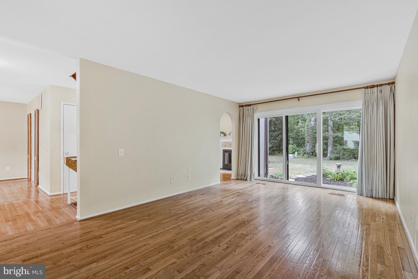 1635 BENTANA WAY, RESTON, Virginia 20190, 3 Bedrooms Bedrooms, ,2 BathroomsBathrooms,Residential,For sale,1635 BENTANA WAY,VAFX2263532 MLS # VAFX2263532