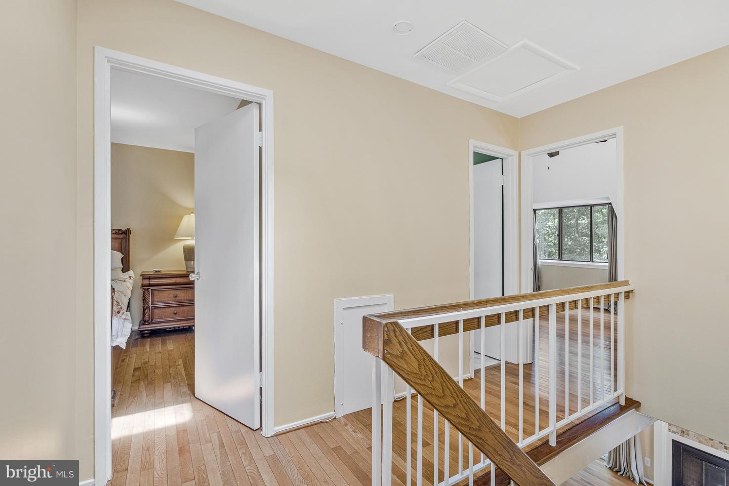 1635 BENTANA WAY, RESTON, Virginia 20190, 3 Bedrooms Bedrooms, ,2 BathroomsBathrooms,Residential,For sale,1635 BENTANA WAY,VAFX2263532 MLS # VAFX2263532