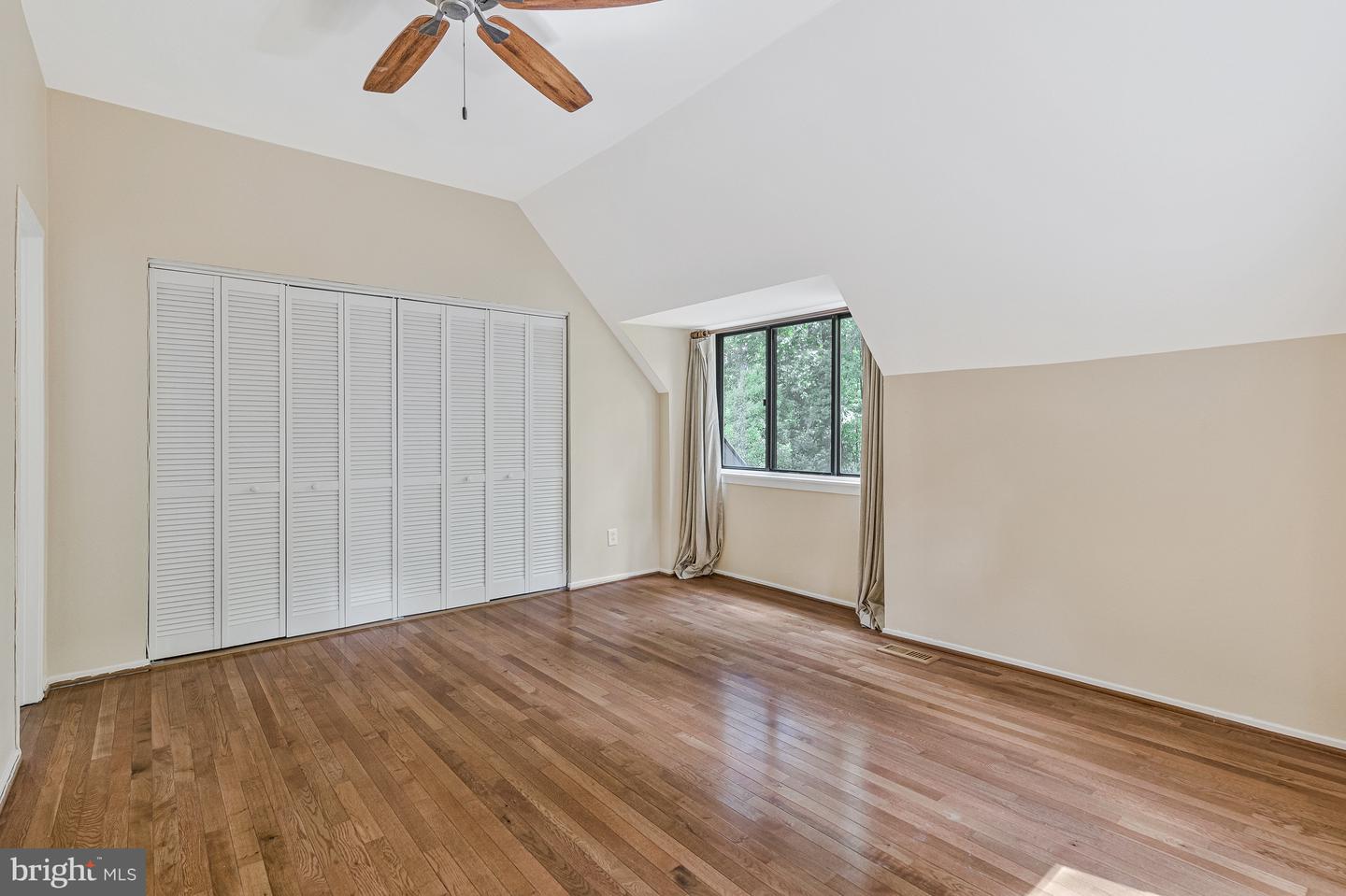 1635 BENTANA WAY, RESTON, Virginia 20190, 3 Bedrooms Bedrooms, ,2 BathroomsBathrooms,Residential,For sale,1635 BENTANA WAY,VAFX2263532 MLS # VAFX2263532