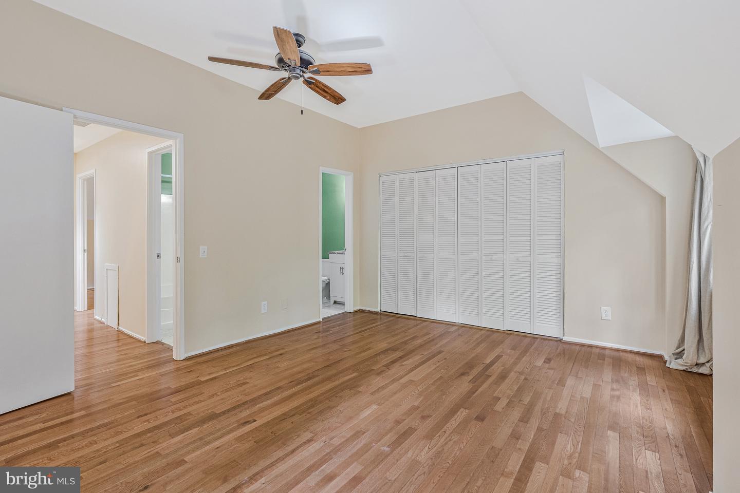 1635 BENTANA WAY, RESTON, Virginia 20190, 3 Bedrooms Bedrooms, ,2 BathroomsBathrooms,Residential,For sale,1635 BENTANA WAY,VAFX2263532 MLS # VAFX2263532