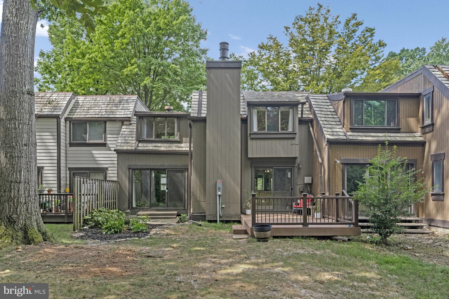 1635 BENTANA WAY, RESTON, Virginia 20190, 3 Bedrooms Bedrooms, ,2 BathroomsBathrooms,Residential,For sale,1635 BENTANA WAY,VAFX2263532 MLS # VAFX2263532
