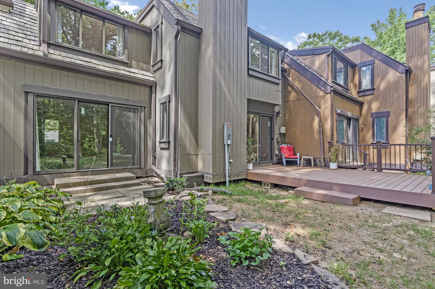 1635 BENTANA WAY, RESTON, Virginia 20190, 3 Bedrooms Bedrooms, ,2 BathroomsBathrooms,Residential,For sale,1635 BENTANA WAY,VAFX2263532 MLS # VAFX2263532