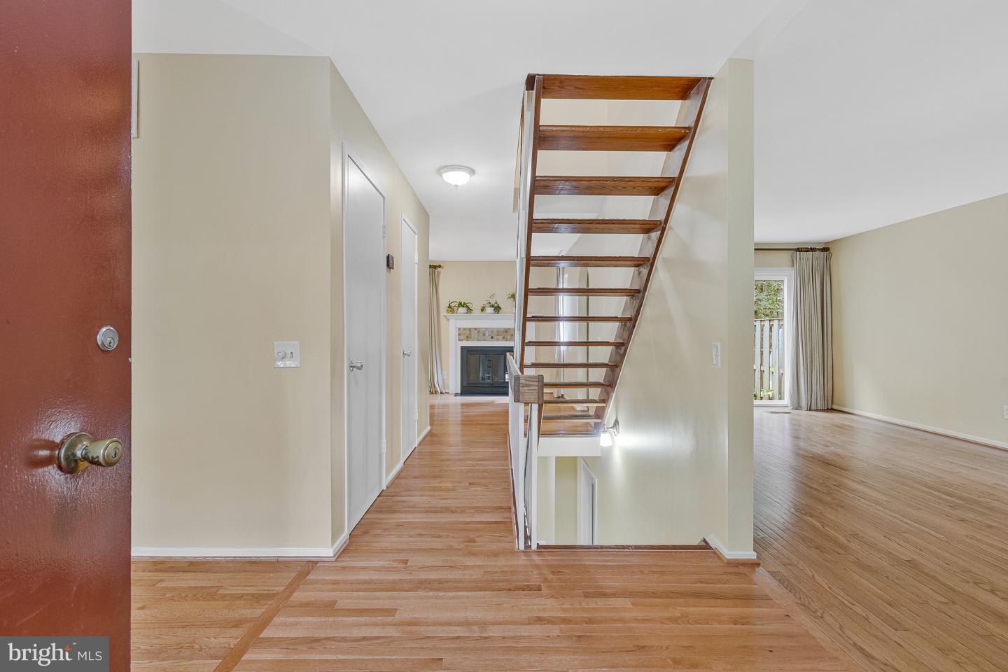 1635 BENTANA WAY, RESTON, Virginia 20190, 3 Bedrooms Bedrooms, ,2 BathroomsBathrooms,Residential,For sale,1635 BENTANA WAY,VAFX2263532 MLS # VAFX2263532