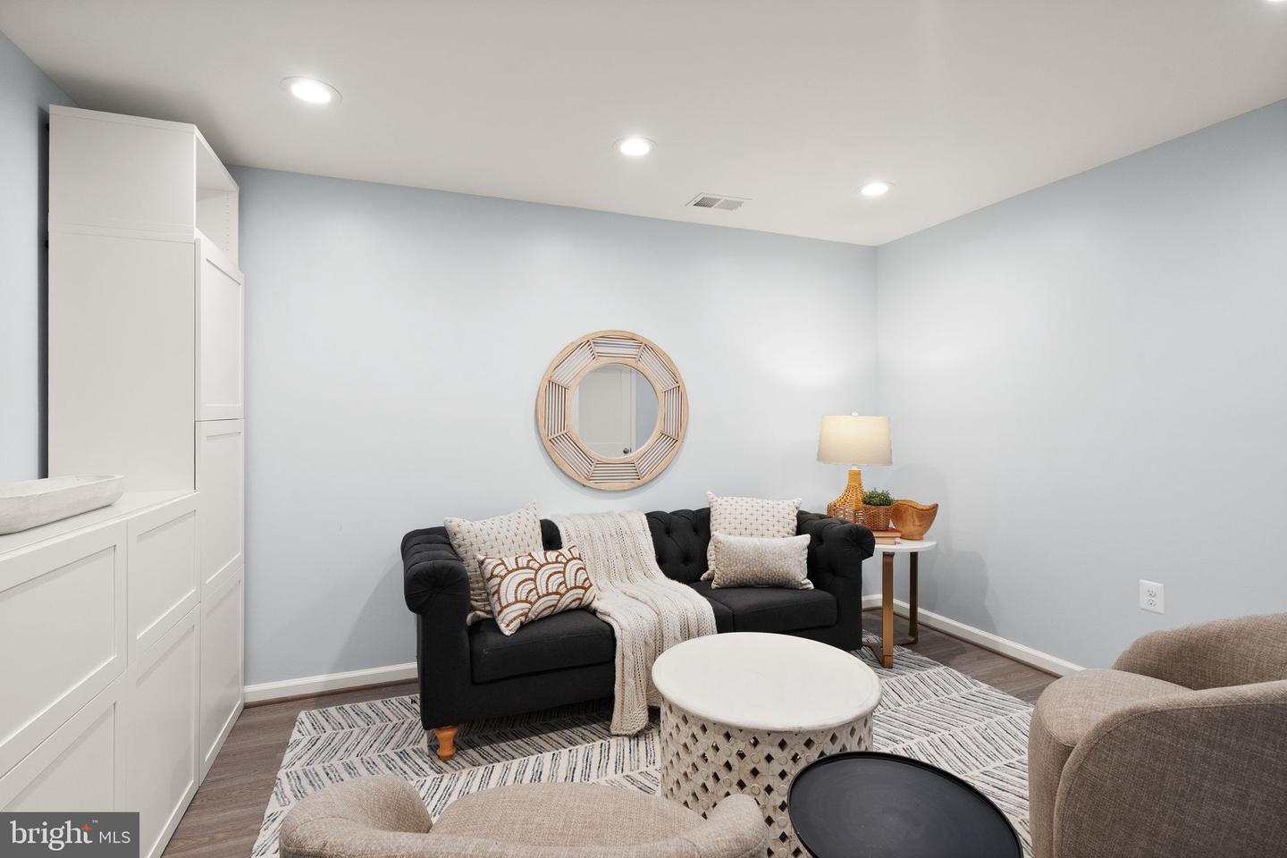 1119 16TH ST S, ARLINGTON, Virginia 22202, 4 Bedrooms Bedrooms, ,2 BathroomsBathrooms,Residential,For sale,1119 16TH ST S,VAAR2062802 MLS # VAAR2062802