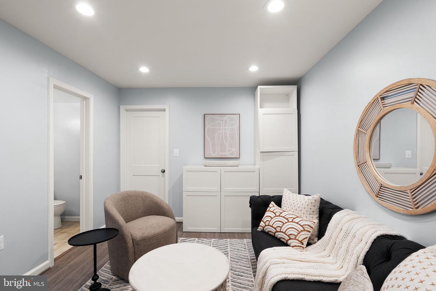 1119 16TH ST S, ARLINGTON, Virginia 22202, 4 Bedrooms Bedrooms, ,2 BathroomsBathrooms,Residential,For sale,1119 16TH ST S,VAAR2062802 MLS # VAAR2062802