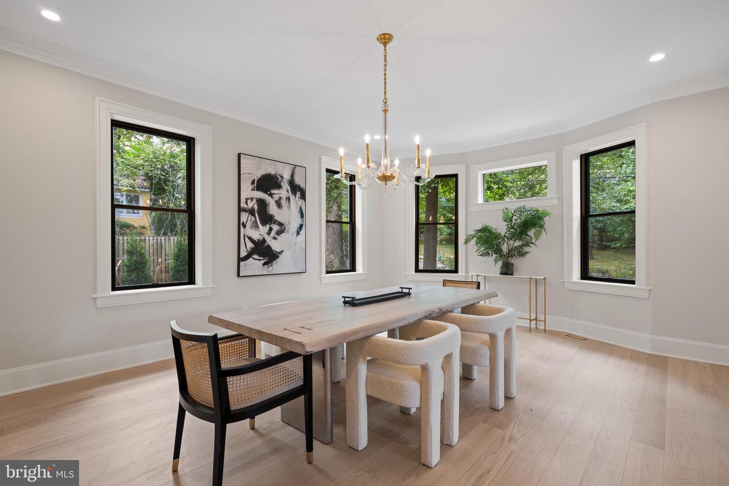 3748 HUNTINGTON ST NW, WASHINGTON, District Of Columbia 20015, 6 Bedrooms Bedrooms, ,5 BathroomsBathrooms,Residential,For sale,3748 HUNTINGTON ST NW,DCDC2216992 MLS # DCDC2216992