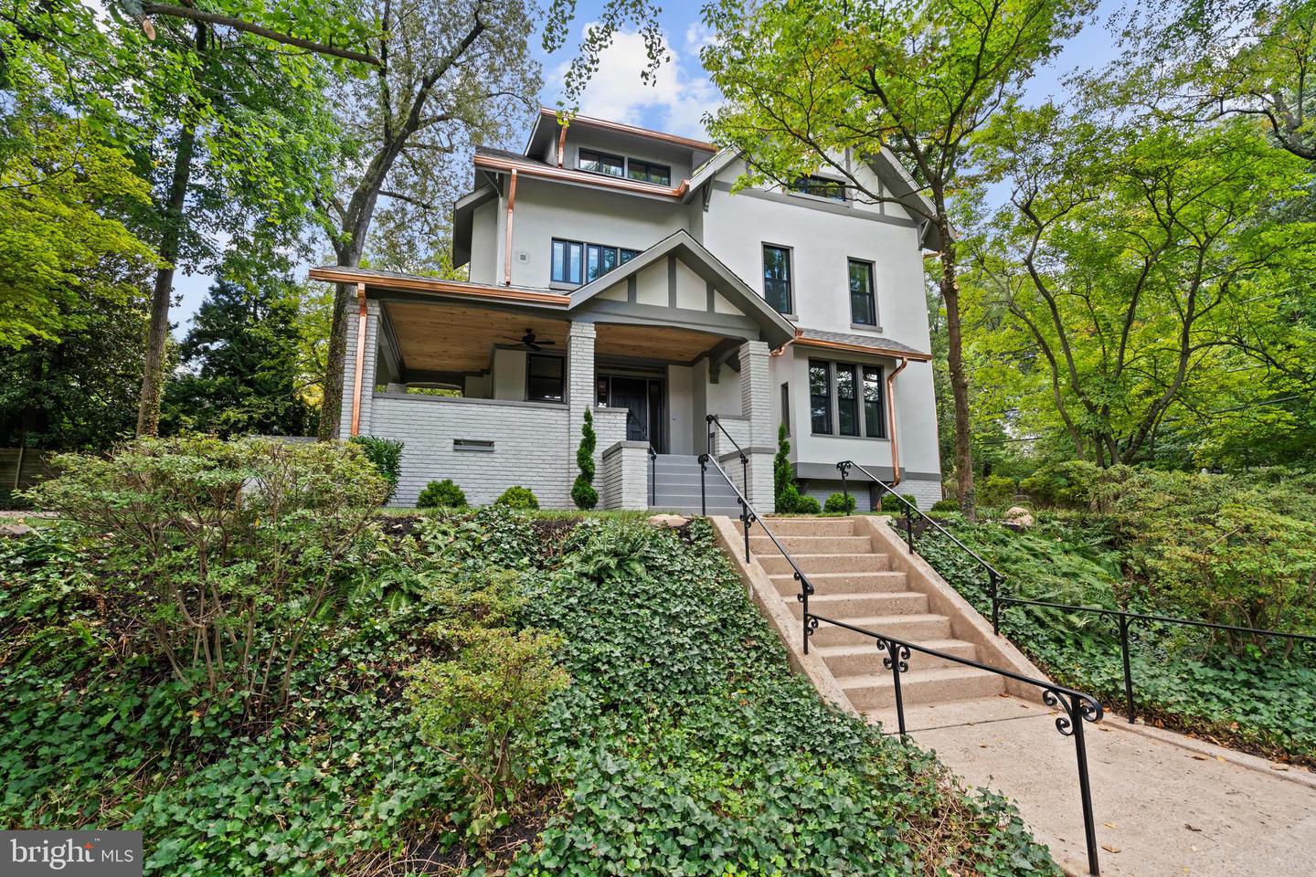 3748 HUNTINGTON ST NW, WASHINGTON, District Of Columbia 20015, 6 Bedrooms Bedrooms, ,5 BathroomsBathrooms,Residential,For sale,3748 HUNTINGTON ST NW,DCDC2216992 MLS # DCDC2216992