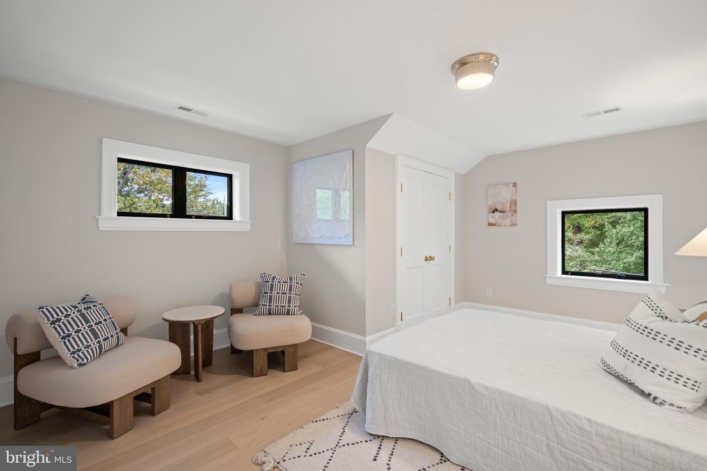 3748 HUNTINGTON ST NW, WASHINGTON, District Of Columbia 20015, 6 Bedrooms Bedrooms, ,5 BathroomsBathrooms,Residential,For sale,3748 HUNTINGTON ST NW,DCDC2216992 MLS # DCDC2216992