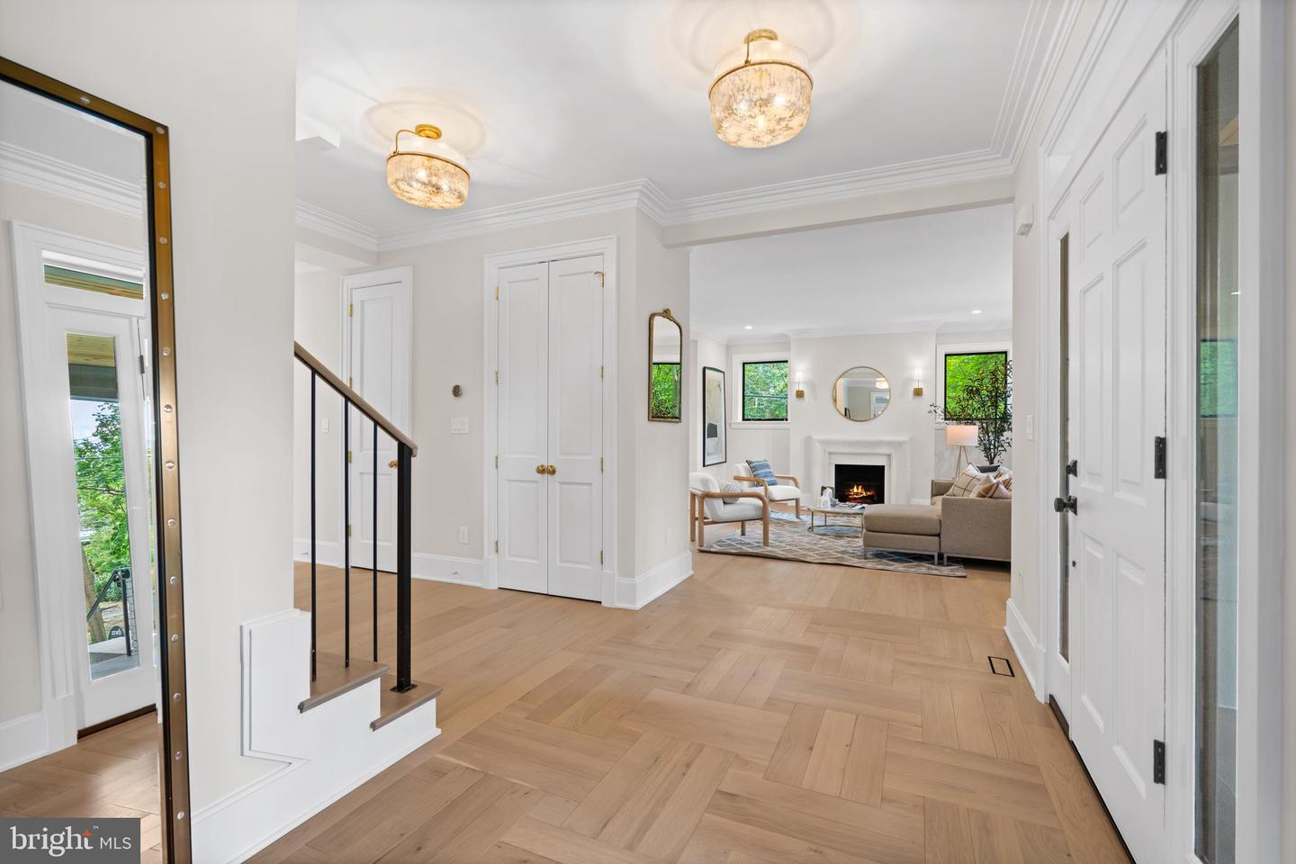 3748 HUNTINGTON ST NW, WASHINGTON, District Of Columbia 20015, 6 Bedrooms Bedrooms, ,5 BathroomsBathrooms,Residential,For sale,3748 HUNTINGTON ST NW,DCDC2216992 MLS # DCDC2216992