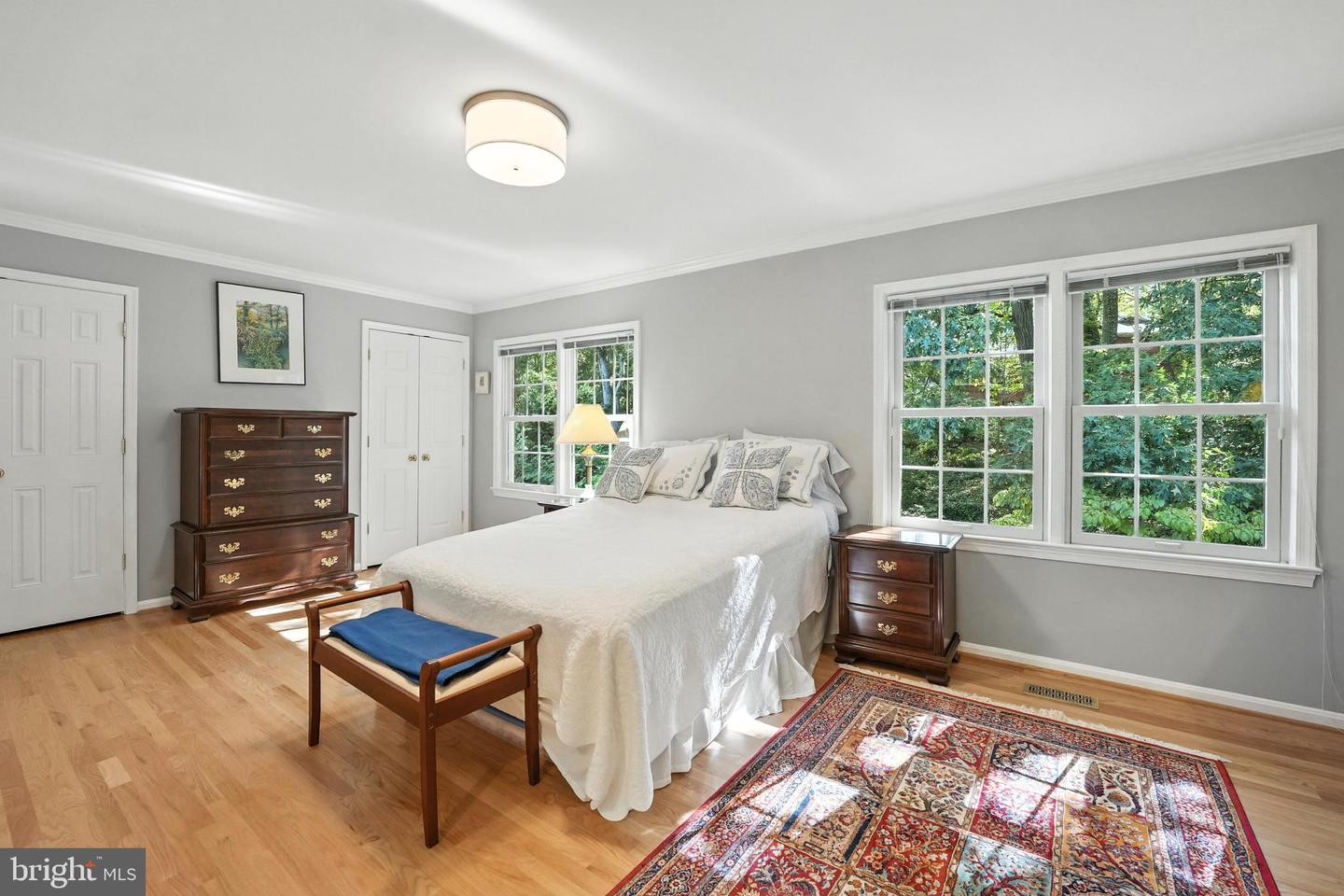 2319 S QUEEN ST, ARLINGTON, Virginia 22202, 4 Bedrooms Bedrooms, ,3 BathroomsBathrooms,Residential,For sale,2319 S QUEEN ST,VAAR2062814 MLS # VAAR2062814