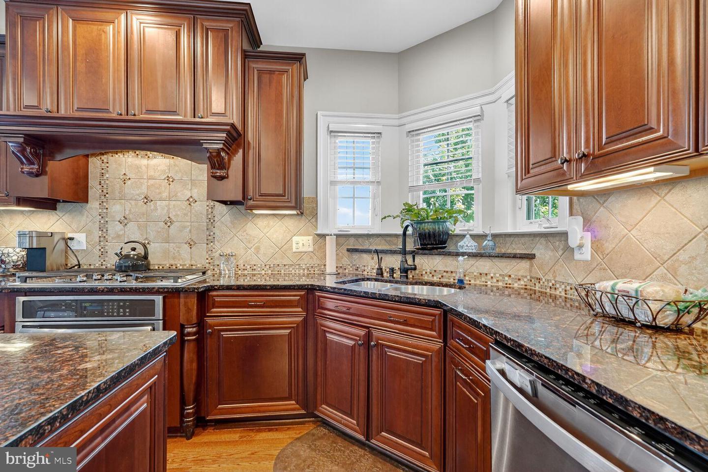 3206 HATCHER ST, ALEXANDRIA, Virginia 22303, 5 Bedrooms Bedrooms, 18 Rooms Rooms,4 BathroomsBathrooms,Residential,For sale,3206 HATCHER ST,VAFX2263702 MLS # VAFX2263702