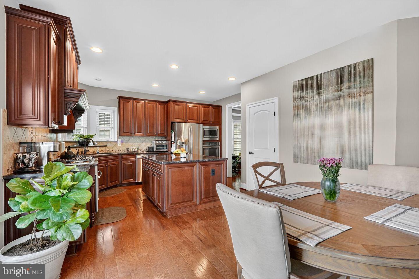 3206 HATCHER ST, ALEXANDRIA, Virginia 22303, 5 Bedrooms Bedrooms, 18 Rooms Rooms,4 BathroomsBathrooms,Residential,For sale,3206 HATCHER ST,VAFX2263702 MLS # VAFX2263702