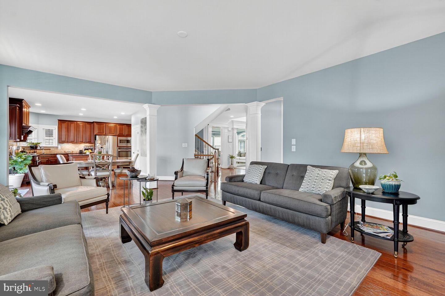 3206 HATCHER ST, ALEXANDRIA, Virginia 22303, 5 Bedrooms Bedrooms, 18 Rooms Rooms,4 BathroomsBathrooms,Residential,For sale,3206 HATCHER ST,VAFX2263702 MLS # VAFX2263702