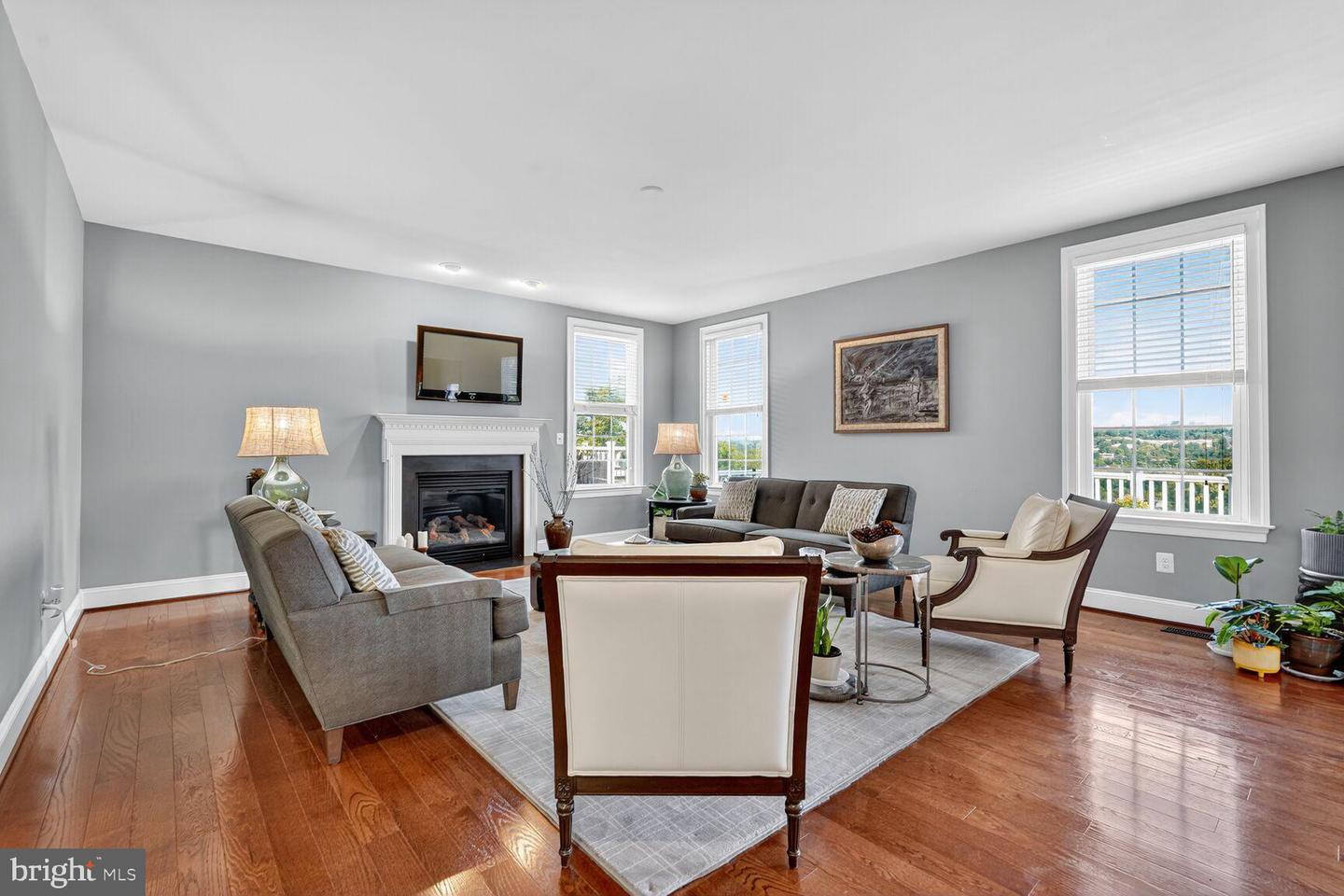 3206 HATCHER ST, ALEXANDRIA, Virginia 22303, 5 Bedrooms Bedrooms, 18 Rooms Rooms,4 BathroomsBathrooms,Residential,For sale,3206 HATCHER ST,VAFX2263702 MLS # VAFX2263702