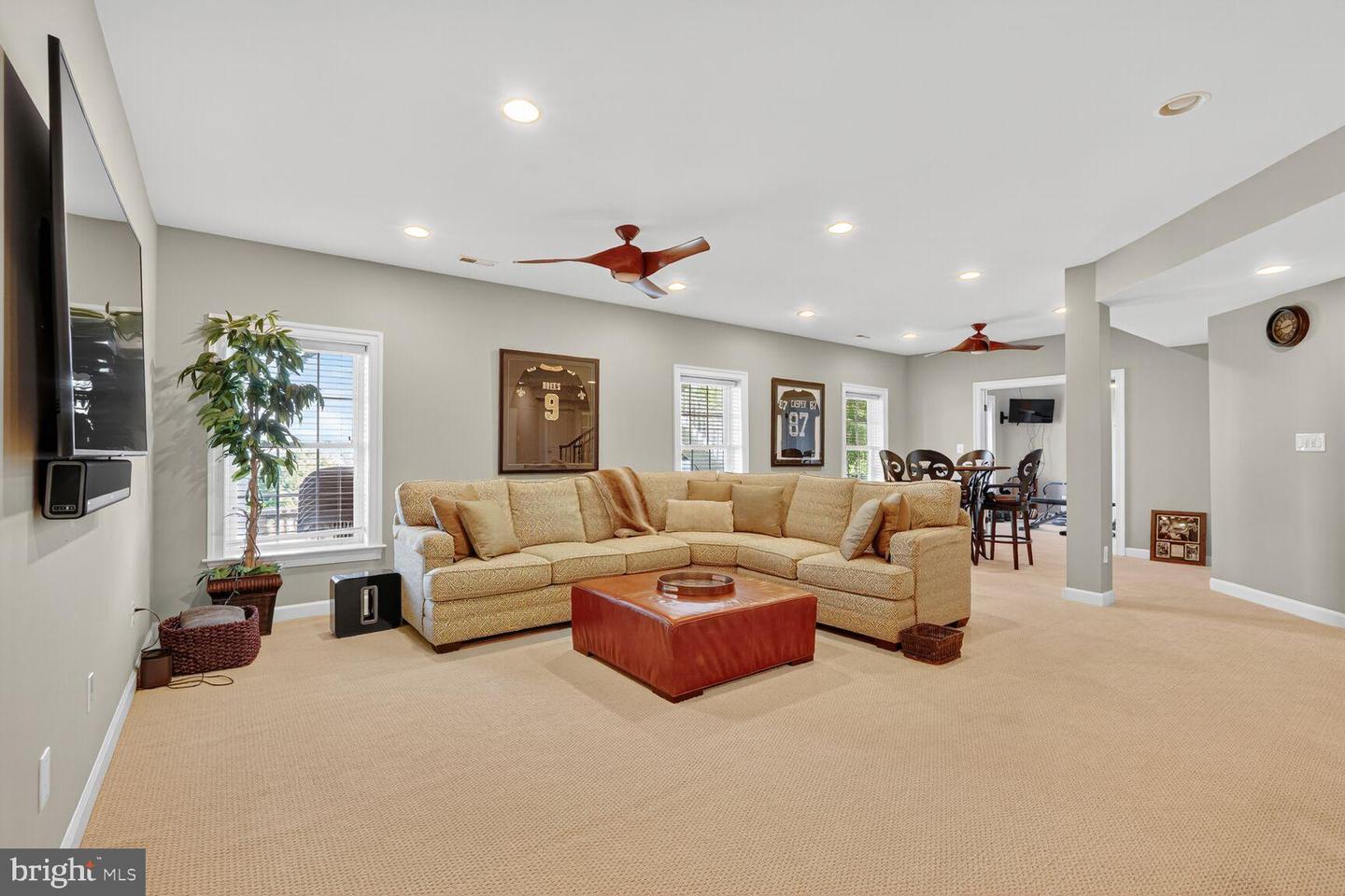 3206 HATCHER ST, ALEXANDRIA, Virginia 22303, 5 Bedrooms Bedrooms, 18 Rooms Rooms,4 BathroomsBathrooms,Residential,For sale,3206 HATCHER ST,VAFX2263702 MLS # VAFX2263702