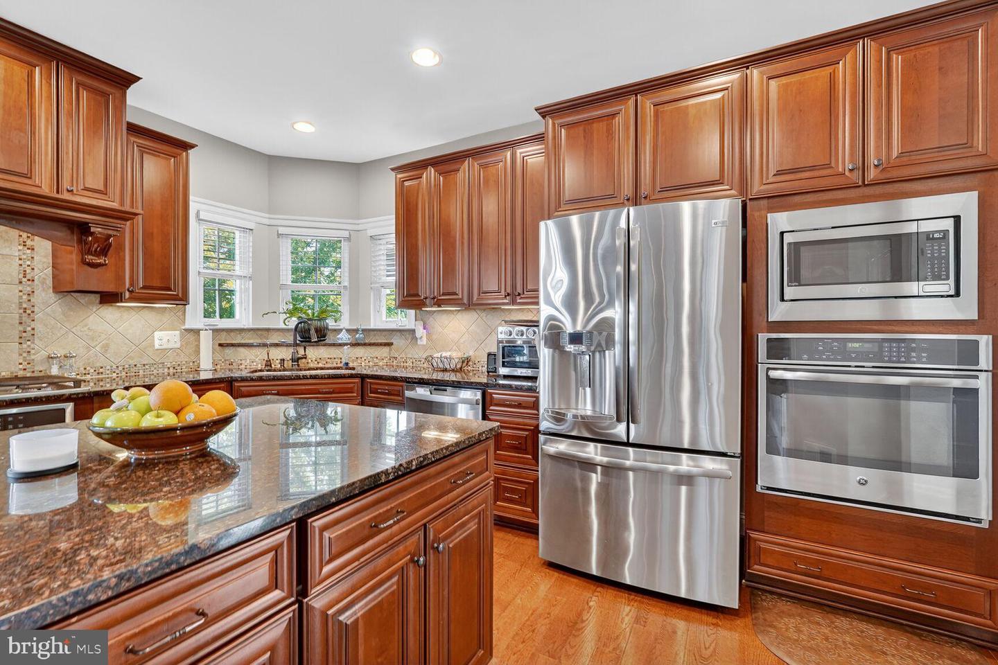 3206 HATCHER ST, ALEXANDRIA, Virginia 22303, 5 Bedrooms Bedrooms, 18 Rooms Rooms,4 BathroomsBathrooms,Residential,For sale,3206 HATCHER ST,VAFX2263702 MLS # VAFX2263702