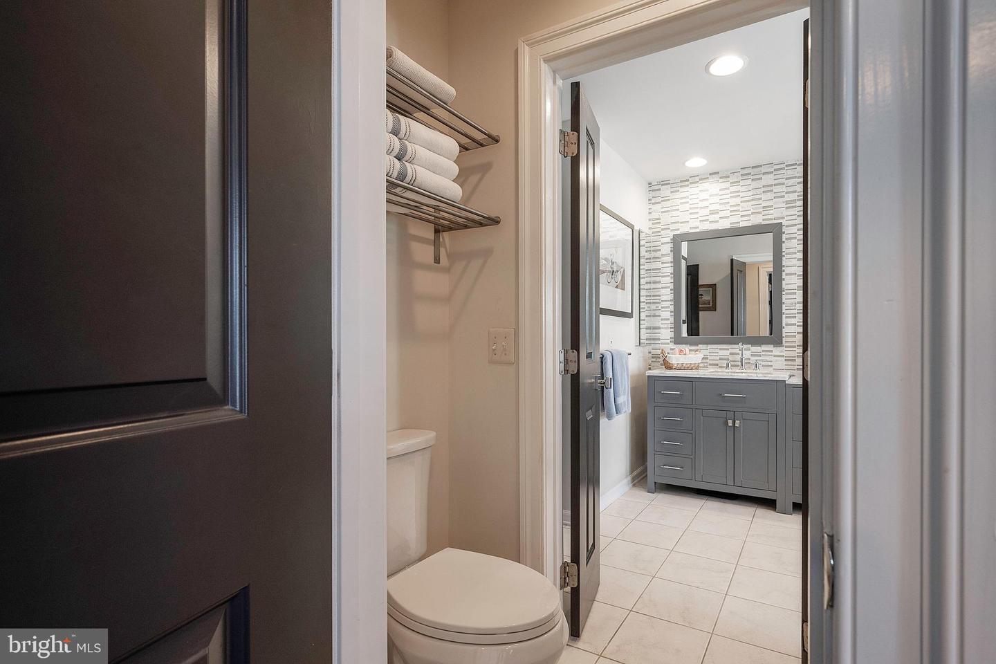 30 ALEXANDER ST, ALEXANDRIA, Virginia 22314, 4 Bedrooms Bedrooms, ,3 BathroomsBathrooms,Residential,For sale,30 ALEXANDER ST,VAAX2049070 MLS # VAAX2049070
