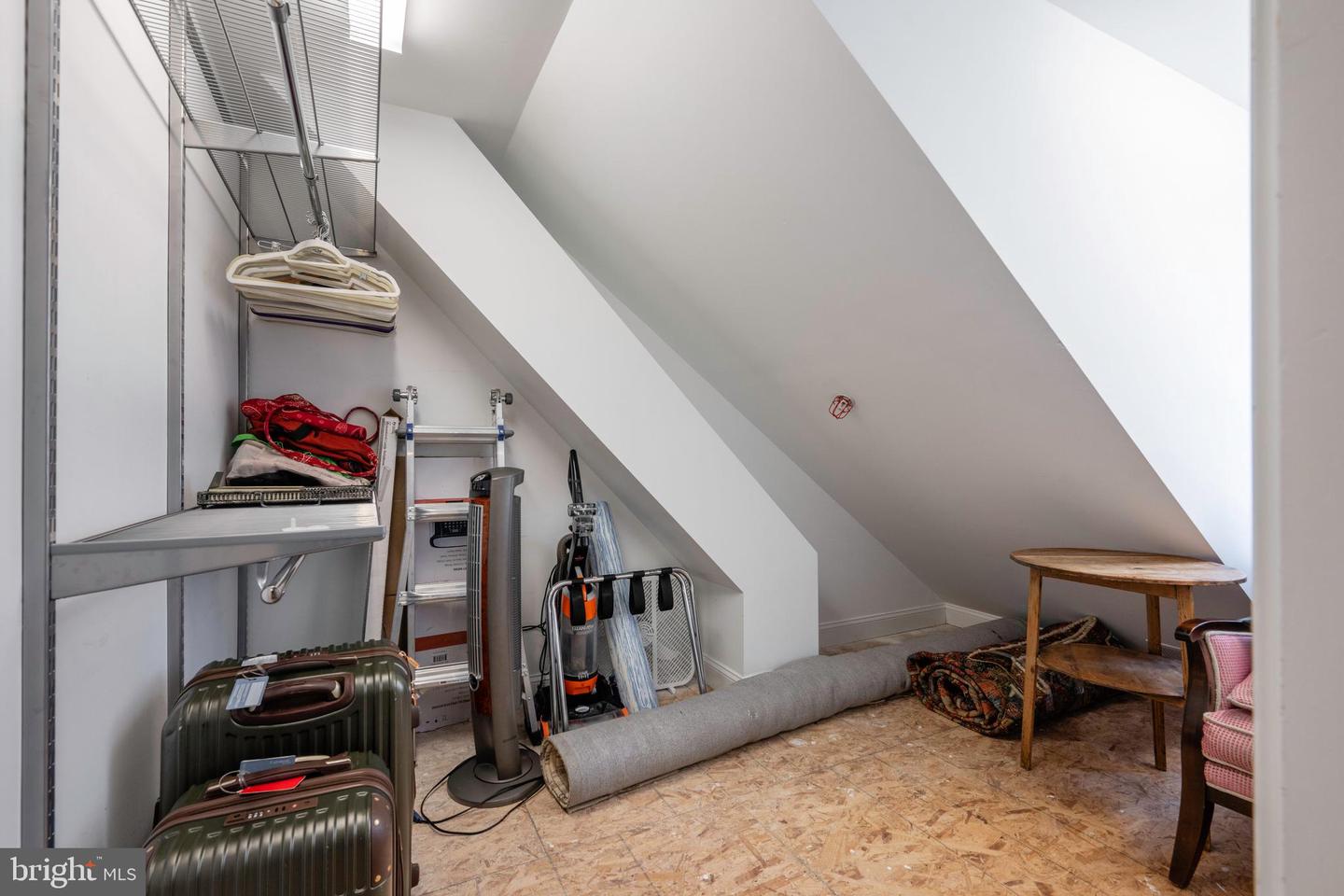 30 ALEXANDER ST, ALEXANDRIA, Virginia 22314, 4 Bedrooms Bedrooms, ,3 BathroomsBathrooms,Residential,For sale,30 ALEXANDER ST,VAAX2049070 MLS # VAAX2049070
