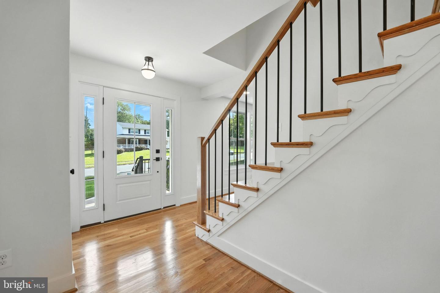 8711 WESTWOOD DR, VIENNA, Virginia 22182, 5 Bedrooms Bedrooms, ,3 BathroomsBathrooms,Residential,For sale,8711 WESTWOOD DR,VAFX2263820 MLS # VAFX2263820