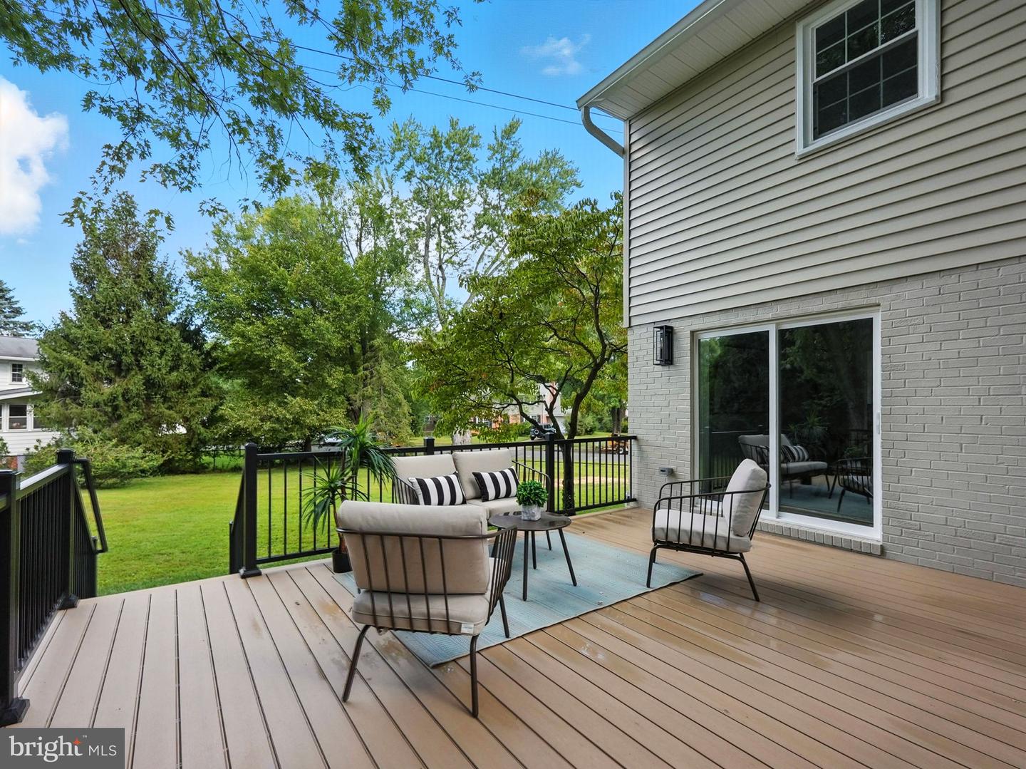 8711 WESTWOOD DR, VIENNA, Virginia 22182, 5 Bedrooms Bedrooms, ,3 BathroomsBathrooms,Residential,For sale,8711 WESTWOOD DR,VAFX2263820 MLS # VAFX2263820