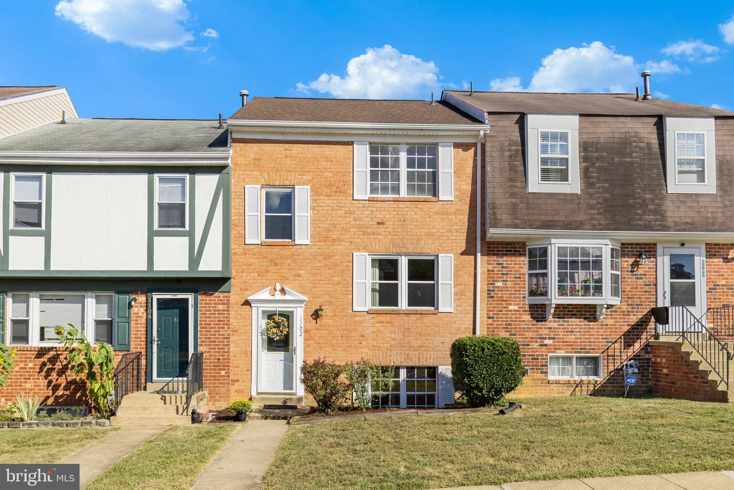 1102 JAMES MADISON CIR, FREDERICKSBURG, Virginia 22405, 3 Bedrooms Bedrooms, ,2 BathroomsBathrooms,Residential,For sale,1102 JAMES MADISON CIR,VAST2042240 MLS # VAST2042240