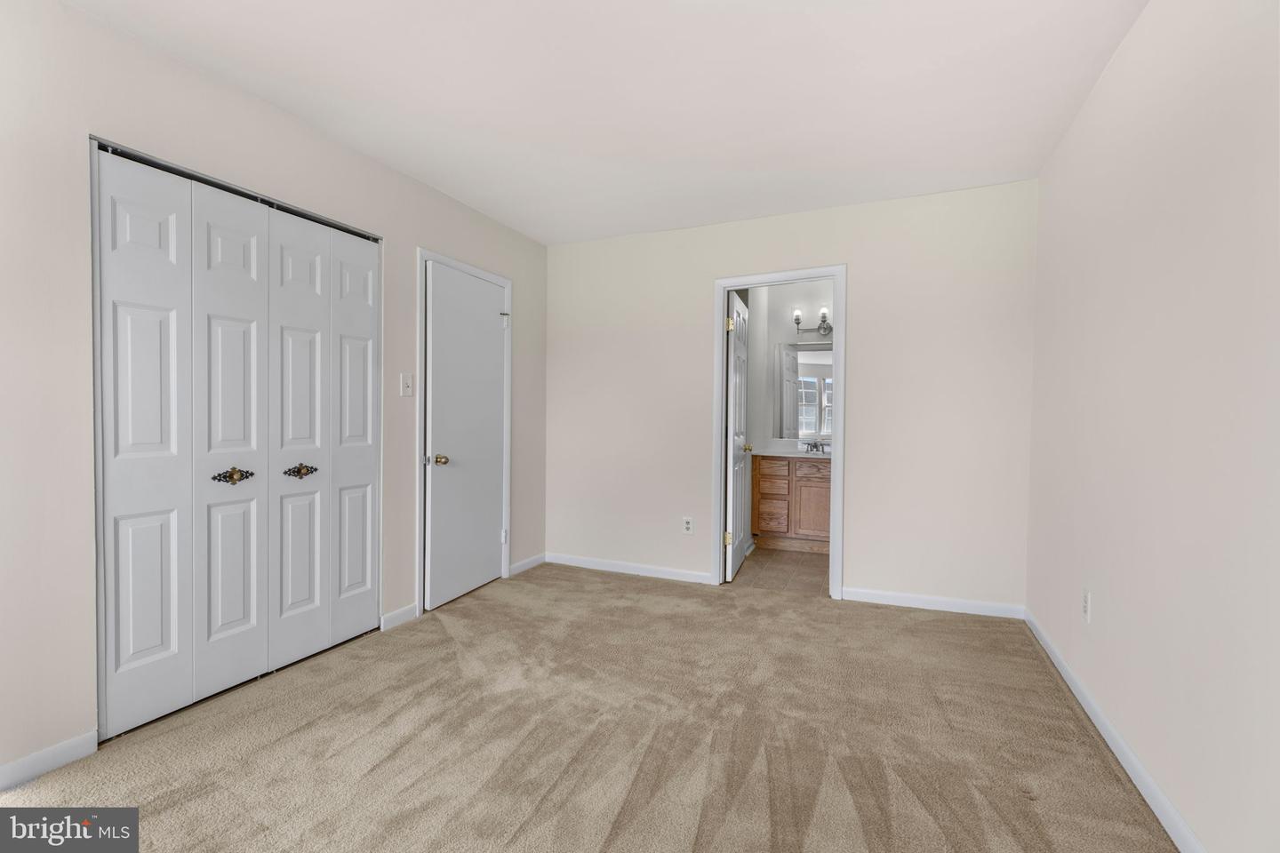 1102 JAMES MADISON CIR, FREDERICKSBURG, Virginia 22405, 3 Bedrooms Bedrooms, ,2 BathroomsBathrooms,Residential,For sale,1102 JAMES MADISON CIR,VAST2042240 MLS # VAST2042240