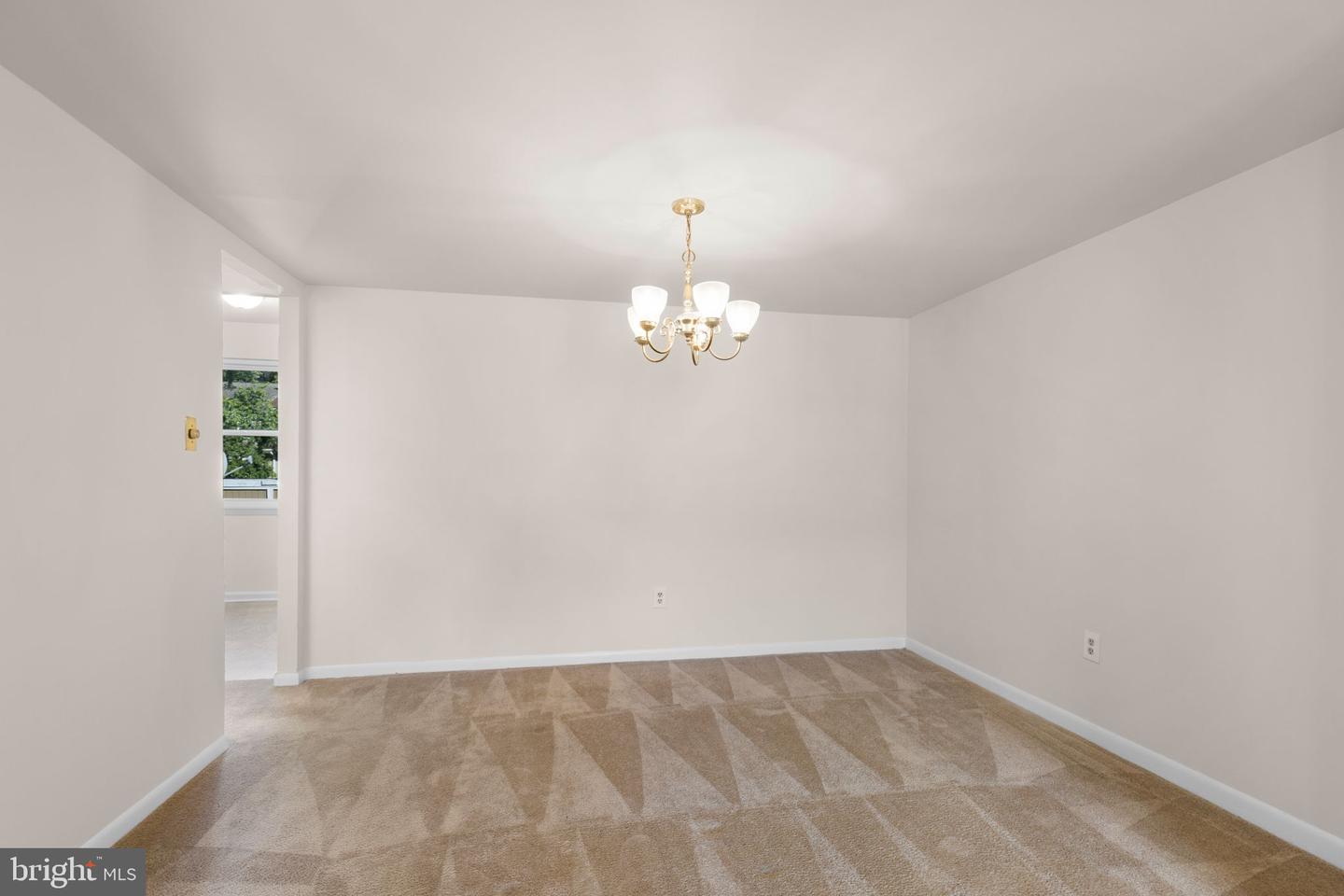 1102 JAMES MADISON CIR, FREDERICKSBURG, Virginia 22405, 3 Bedrooms Bedrooms, ,2 BathroomsBathrooms,Residential,For sale,1102 JAMES MADISON CIR,VAST2042240 MLS # VAST2042240