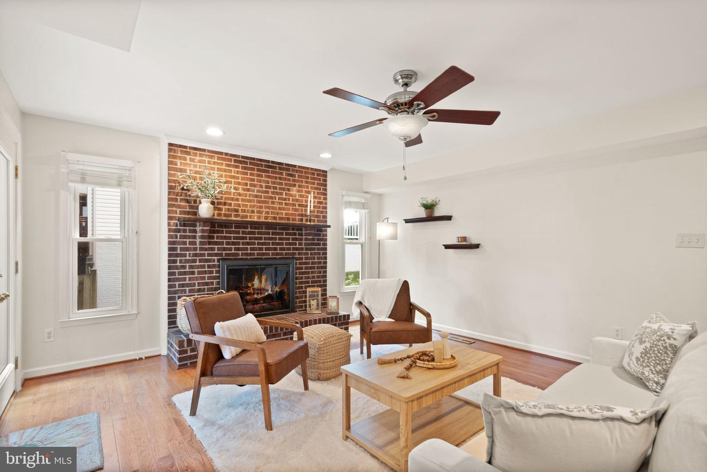 6117 MOUNTAIN SPRINGS LN, CLIFTON, Virginia 20124, 5 Bedrooms Bedrooms, ,3 BathroomsBathrooms,Residential,For sale,6117 MOUNTAIN SPRINGS LN,VAFX2264036 MLS # VAFX2264036