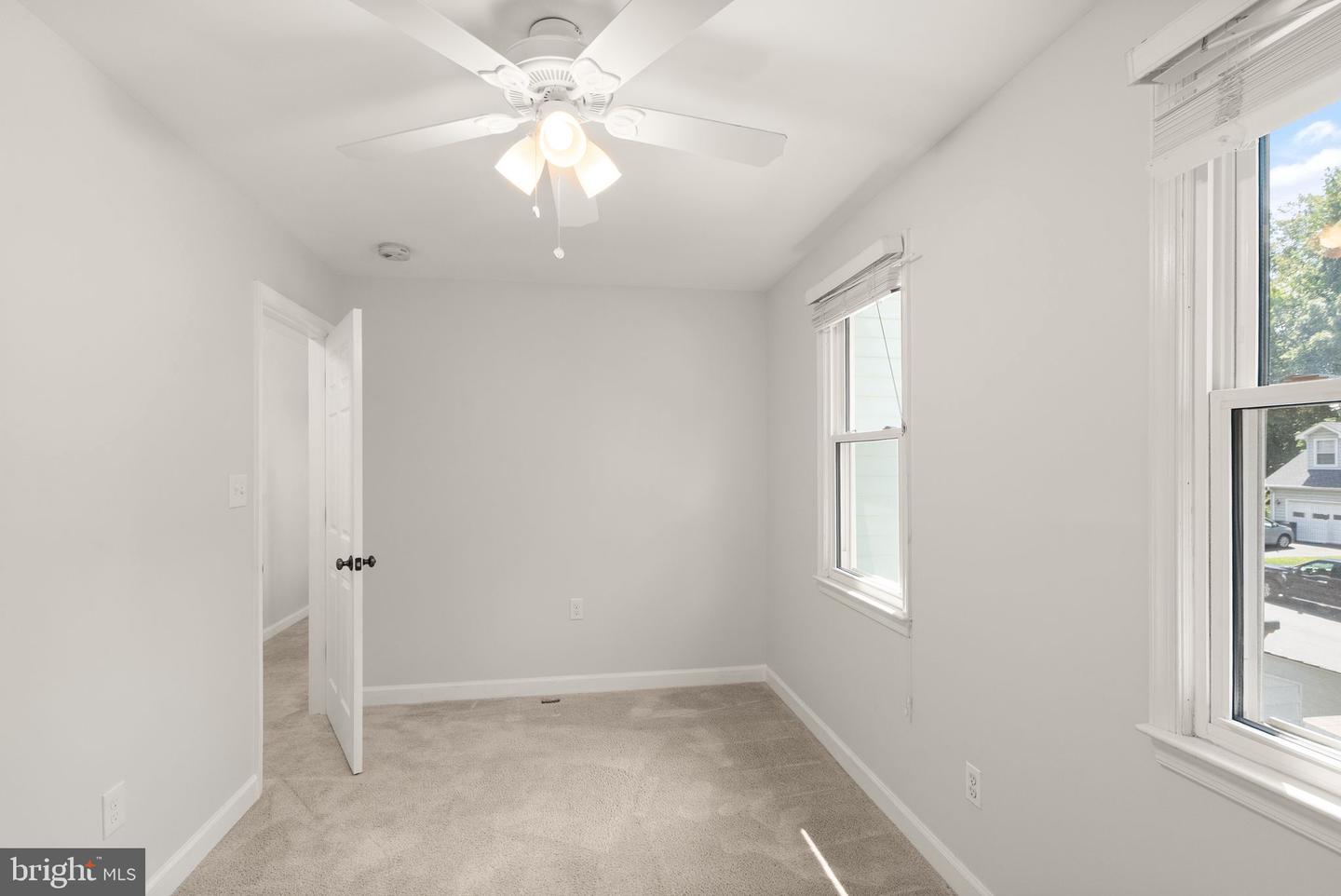 6117 MOUNTAIN SPRINGS LN, CLIFTON, Virginia 20124, 5 Bedrooms Bedrooms, ,3 BathroomsBathrooms,Residential,For sale,6117 MOUNTAIN SPRINGS LN,VAFX2264036 MLS # VAFX2264036