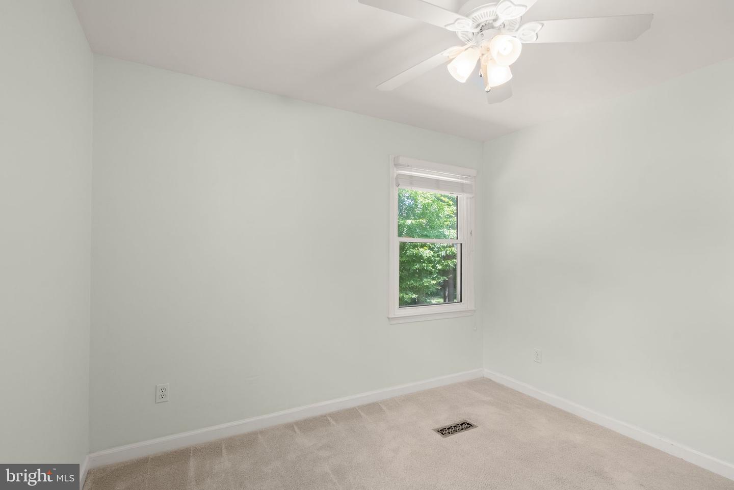 6117 MOUNTAIN SPRINGS LN, CLIFTON, Virginia 20124, 5 Bedrooms Bedrooms, ,3 BathroomsBathrooms,Residential,For sale,6117 MOUNTAIN SPRINGS LN,VAFX2264036 MLS # VAFX2264036