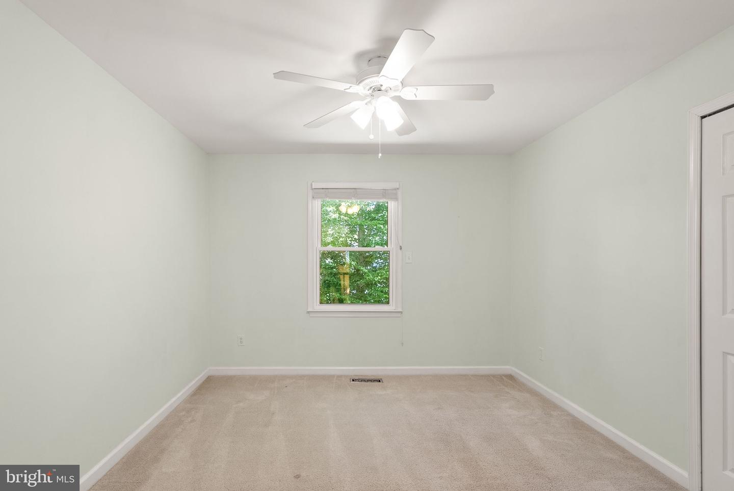 6117 MOUNTAIN SPRINGS LN, CLIFTON, Virginia 20124, 5 Bedrooms Bedrooms, ,3 BathroomsBathrooms,Residential,For sale,6117 MOUNTAIN SPRINGS LN,VAFX2264036 MLS # VAFX2264036