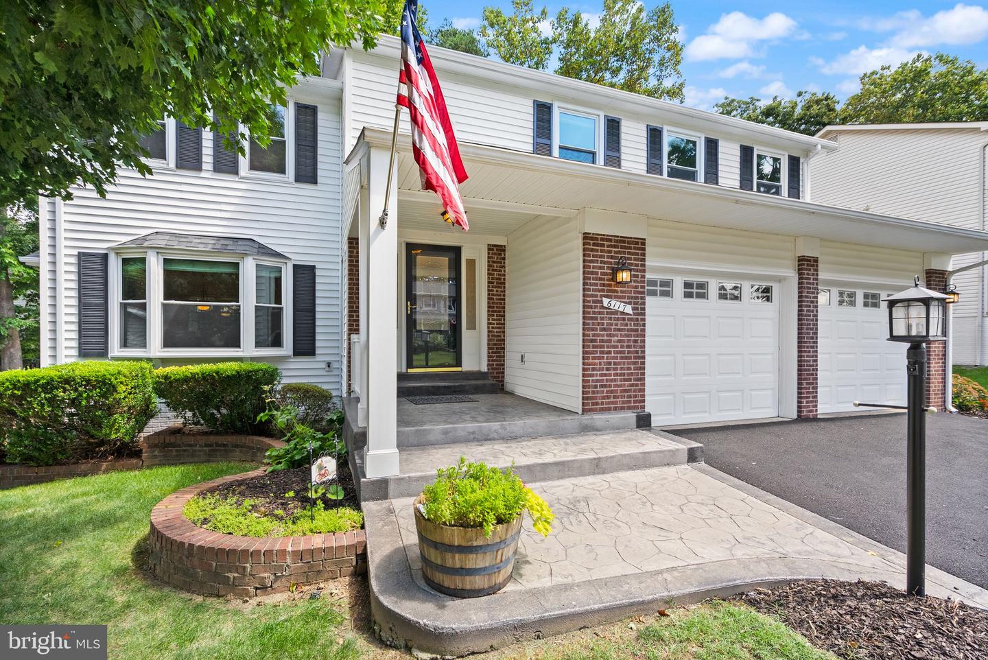 6117 MOUNTAIN SPRINGS LN, CLIFTON, Virginia 20124, 5 Bedrooms Bedrooms, ,3 BathroomsBathrooms,Residential,For sale,6117 MOUNTAIN SPRINGS LN,VAFX2264036 MLS # VAFX2264036