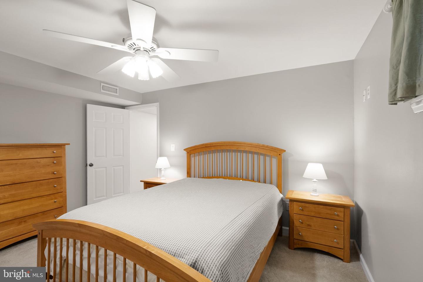 6117 MOUNTAIN SPRINGS LN, CLIFTON, Virginia 20124, 5 Bedrooms Bedrooms, ,3 BathroomsBathrooms,Residential,For sale,6117 MOUNTAIN SPRINGS LN,VAFX2264036 MLS # VAFX2264036