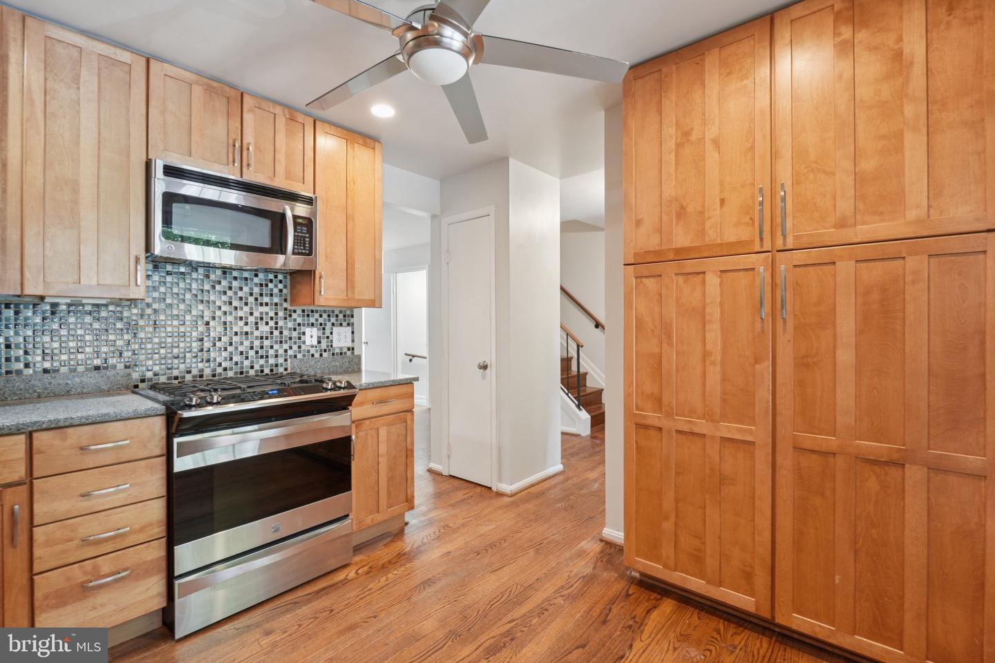 7801 BYRDS NEST PASS, ANNANDALE, Virginia 22003, 3 Bedrooms Bedrooms, ,2 BathroomsBathrooms,Residential,For sale,7801 BYRDS NEST PASS,VAFX2264076 MLS # VAFX2264076