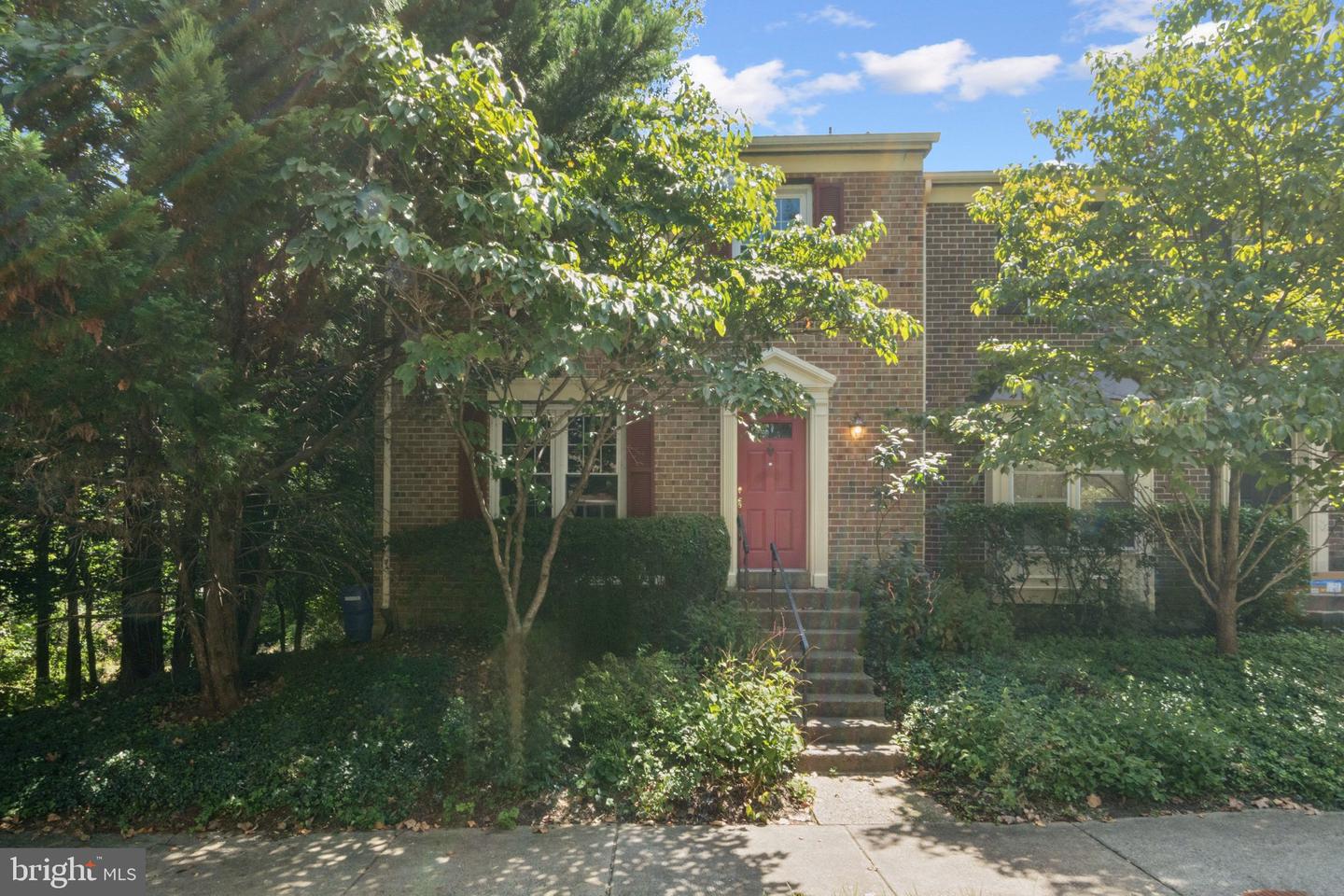 7801 BYRDS NEST PASS, ANNANDALE, Virginia 22003, 3 Bedrooms Bedrooms, ,2 BathroomsBathrooms,Residential,For sale,7801 BYRDS NEST PASS,VAFX2264076 MLS # VAFX2264076