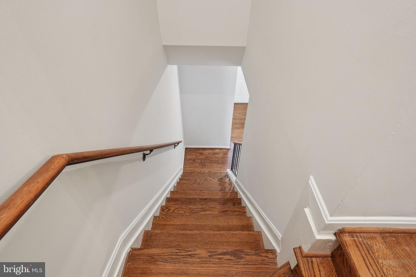 7801 BYRDS NEST PASS, ANNANDALE, Virginia 22003, 3 Bedrooms Bedrooms, ,2 BathroomsBathrooms,Residential,For sale,7801 BYRDS NEST PASS,VAFX2264076 MLS # VAFX2264076