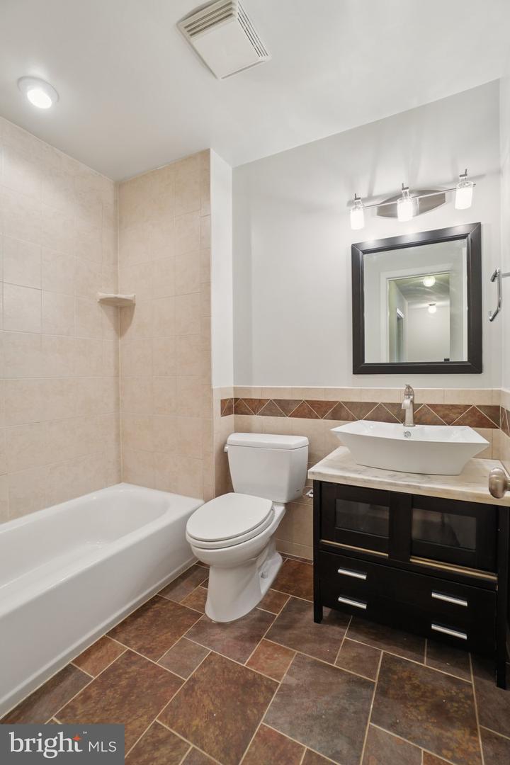 7801 BYRDS NEST PASS, ANNANDALE, Virginia 22003, 3 Bedrooms Bedrooms, ,2 BathroomsBathrooms,Residential,For sale,7801 BYRDS NEST PASS,VAFX2264076 MLS # VAFX2264076