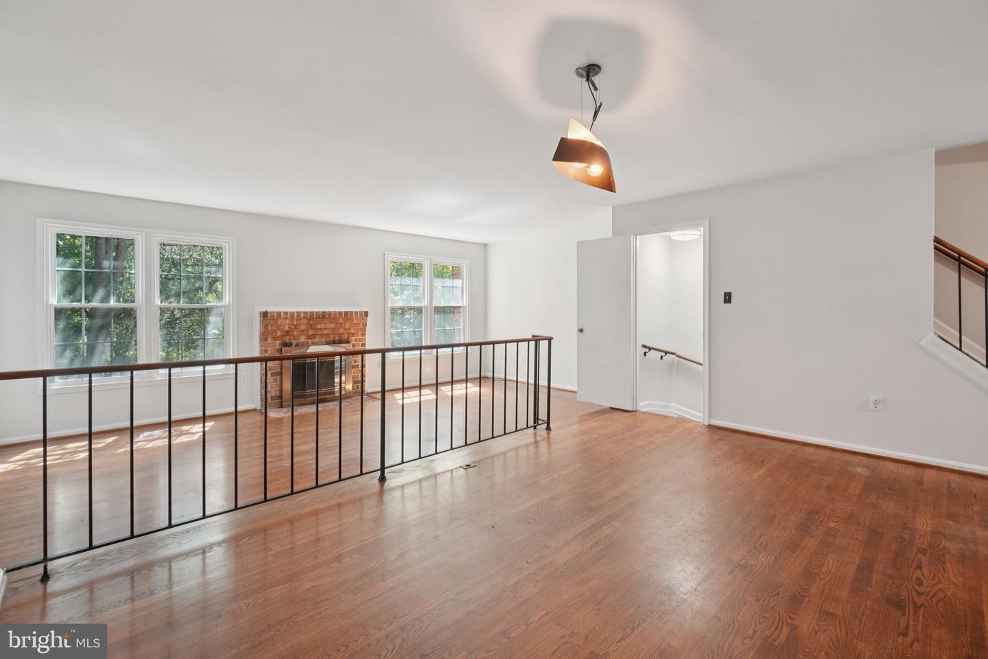 7801 BYRDS NEST PASS, ANNANDALE, Virginia 22003, 3 Bedrooms Bedrooms, ,2 BathroomsBathrooms,Residential,For sale,7801 BYRDS NEST PASS,VAFX2264076 MLS # VAFX2264076