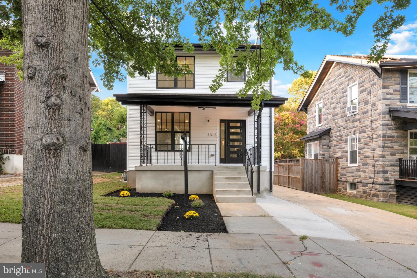 1312 FRANKLIN ST NE, WASHINGTON, District Of Columbia 20017, 4 Bedrooms Bedrooms, ,3 BathroomsBathrooms,Residential,For sale,1312 FRANKLIN ST NE,DCDC2217112 MLS # DCDC2217112