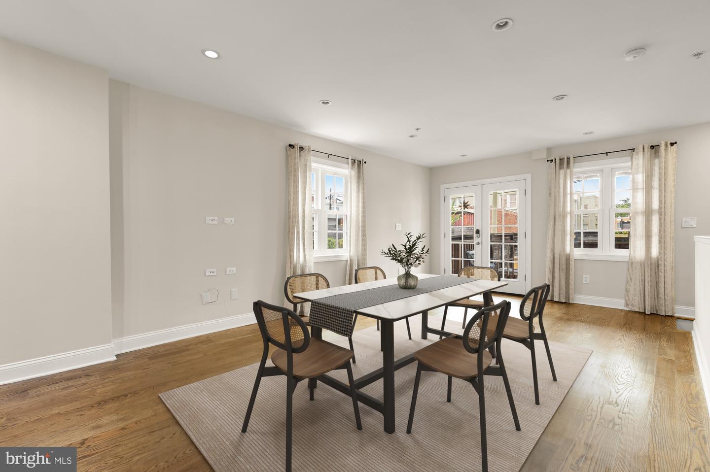 1820 INDEPENDENCE AVE SE #1, WASHINGTON, District Of Columbia 20003, 3 Bedrooms Bedrooms, ,2 BathroomsBathrooms,Residential,For sale,1820 INDEPENDENCE AVE SE #1,DCDC2217374 MLS # DCDC2217374 1820 INDEPENDENCE AVE SE #1, WASHINGTON, District Of Columbia 20003, 3 Bedrooms Bedrooms, ,2 BathroomsBathrooms,Residential,For sale,1820 INDEPENDENCE AVE SE #1,DCDC2217374 MLS # DCDC2217374