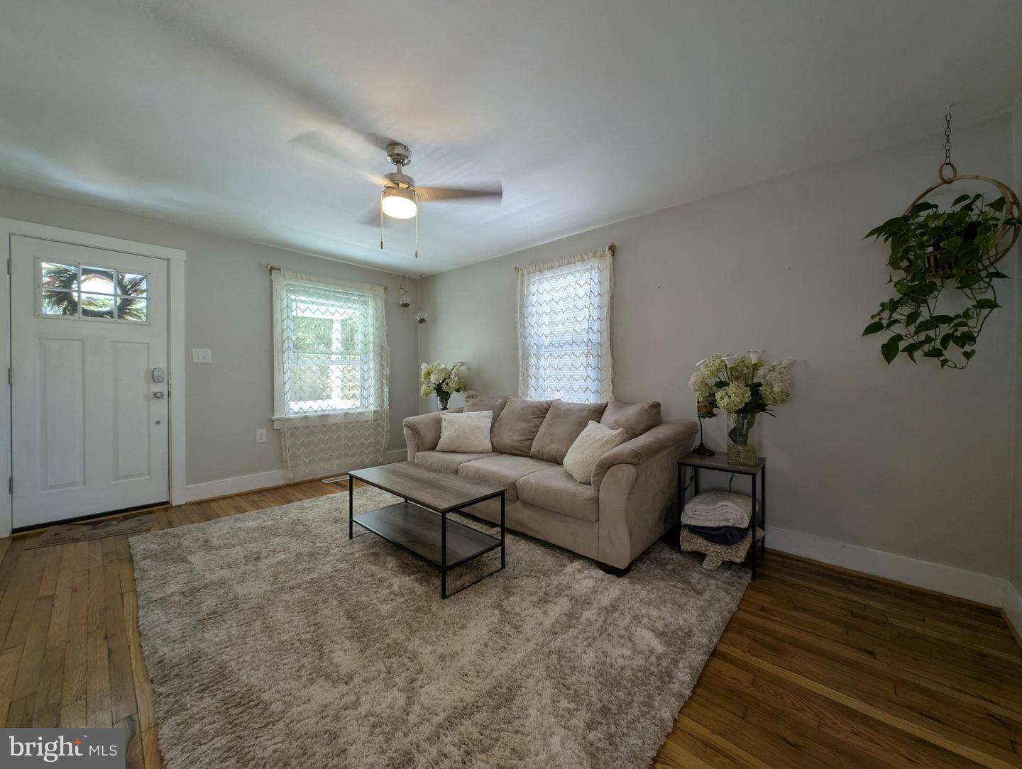 333 SPRING ST, CULPEPER, Virginia 22701, 2 Bedrooms Bedrooms, 3 Rooms Rooms,1 BathroomBathrooms,Residential,For sale,333 SPRING ST,VACU2011450 MLS # VACU2011450