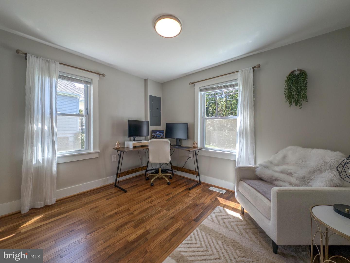 333 SPRING ST, CULPEPER, Virginia 22701, 2 Bedrooms Bedrooms, 3 Rooms Rooms,1 BathroomBathrooms,Residential,For sale,333 SPRING ST,VACU2011450 MLS # VACU2011450