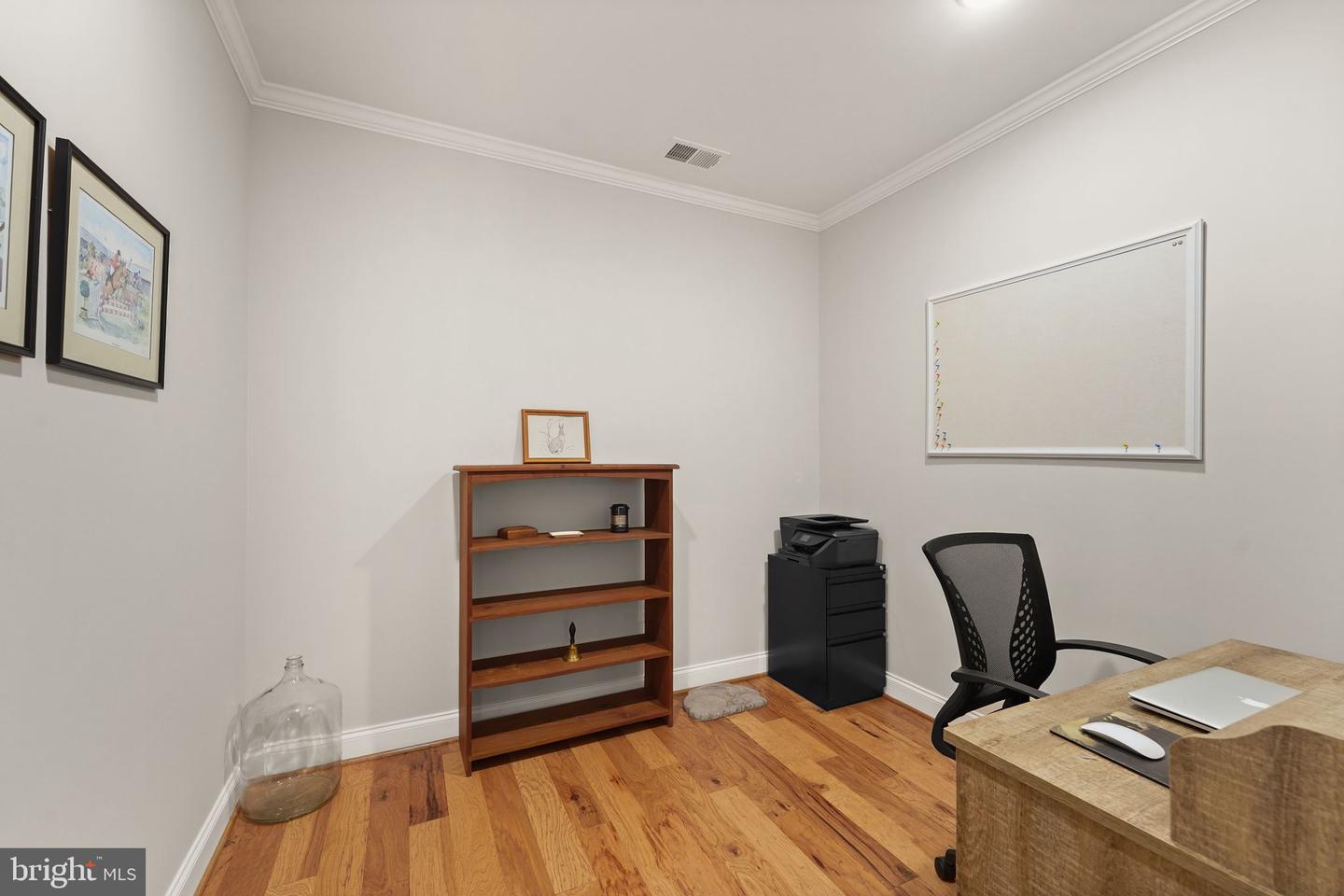 23631 HAVELOCK WALK TER #318, ASHBURN, Virginia 20148, 2 Bedrooms Bedrooms, ,2 BathroomsBathrooms,Residential,For sale,23631 HAVELOCK WALK TER #318,VALO2105714 MLS # VALO2105714